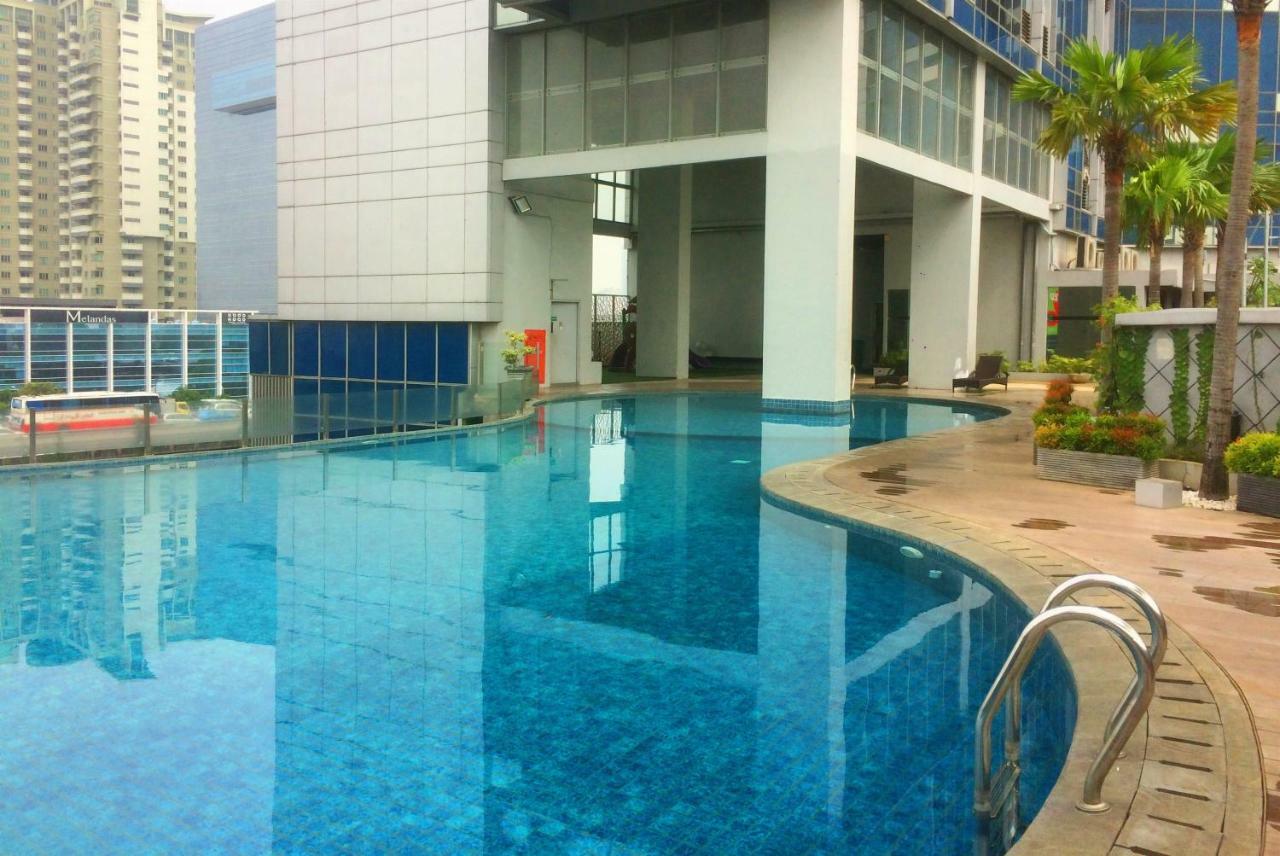 Spacious 2Br Gp Plaza Apartment By Travelio Jakarta Buitenkant foto
